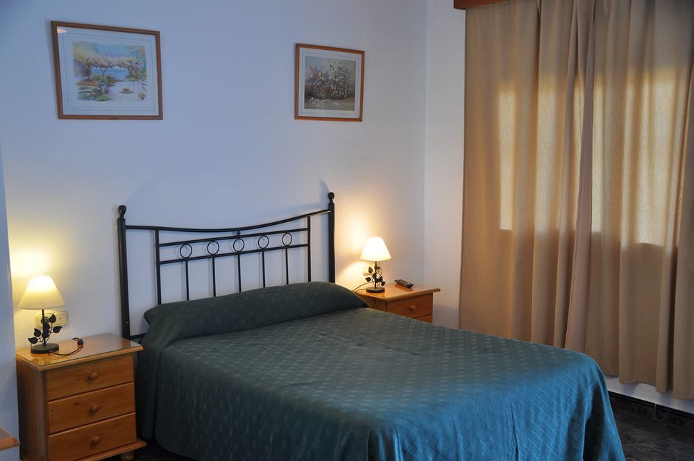 Cortijo El Pozuelo Guest House Tarifa Exterior photo