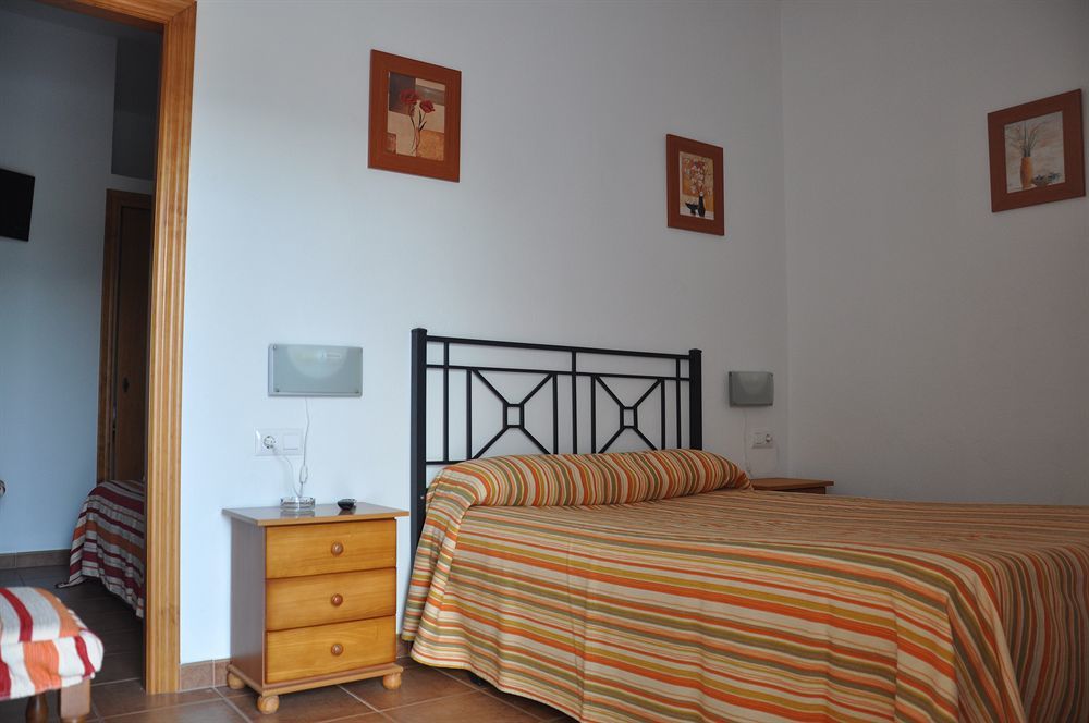 Cortijo El Pozuelo Guest House Tarifa Exterior photo